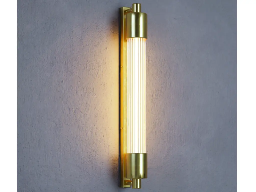 Alioth (Latón bruto, sin barniz ni tratamiento, suele tener manchas naturales del material)